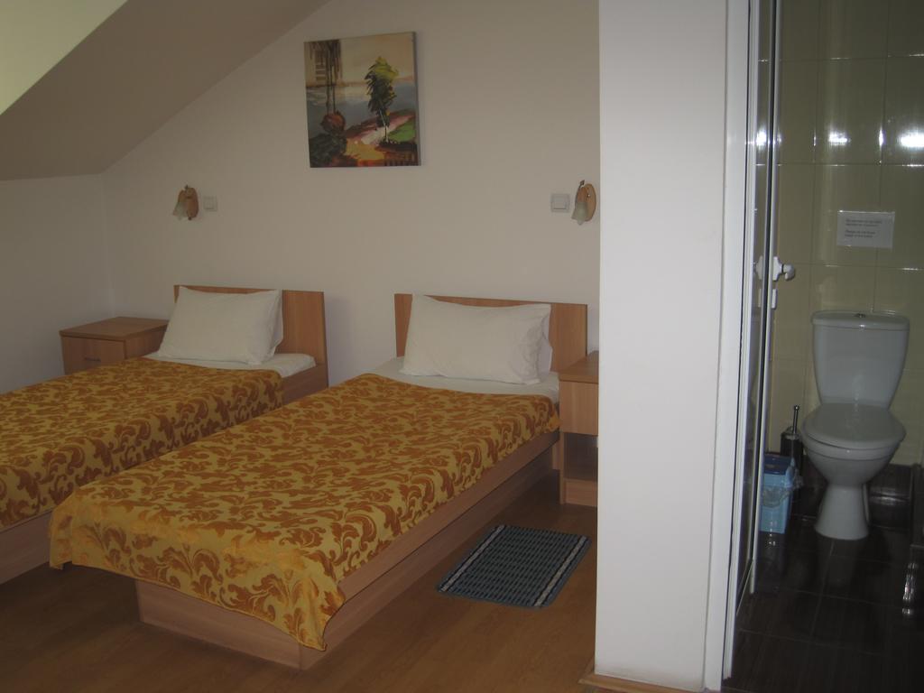Motel Livija Petrovec Exterior photo